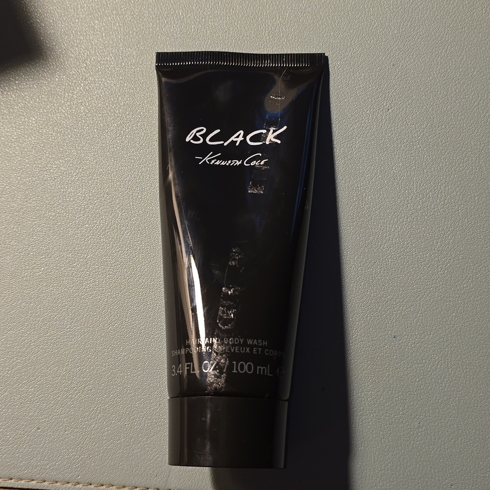 New Kenneth Cole Black Hair and Body Wash for Men